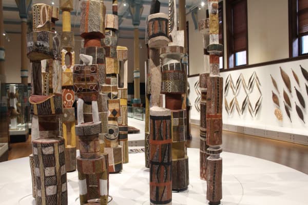 Exposicion arte aborigen en el museo de Sidney